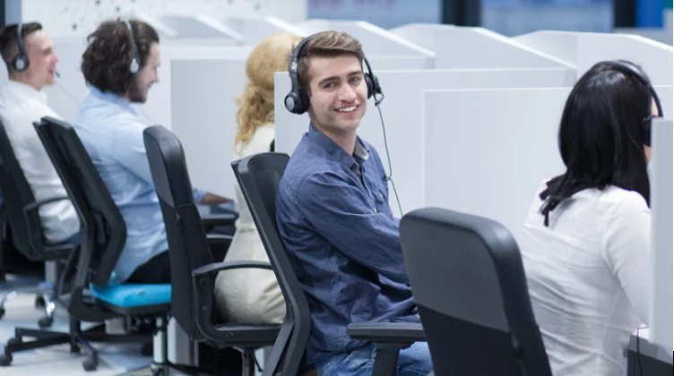 Why Healthcare Call Center Solutions Are Essential for Reducing Patient Wait Times